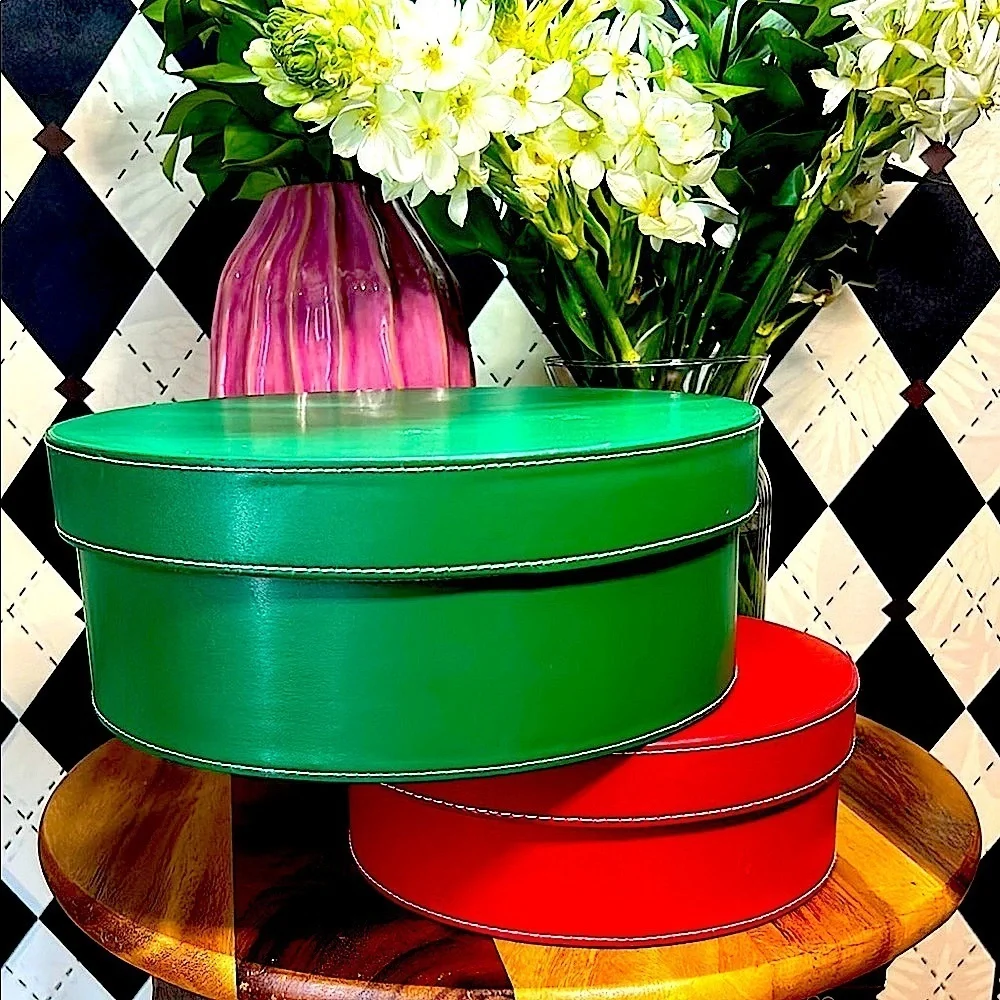 Nesting‎ Leather Boxes Set of 2 – Red & Green – Cylindrical Storage - Large